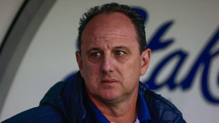 Rogério Ceni, técnico do Bahia, durante partida contra o Juventude pelo Campeonato Brasileiro de 2024. Foto: Luiz Erbes/AGIF