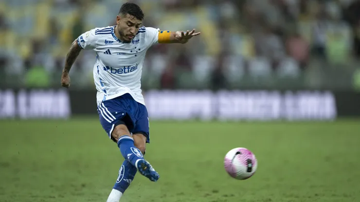 William jogador do Cruzeiro durante partida contra o Fluminense no estadio Maracana pelo campeonato Brasileiro A 2024.
