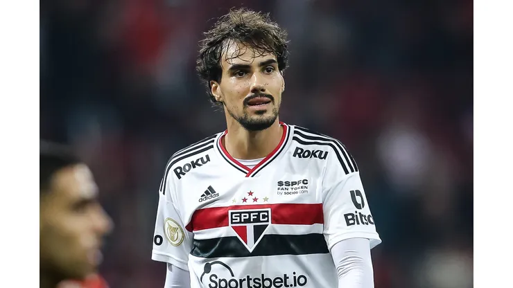 Igor Gomes durante confronto entre Internacional x São Paulo no Brasileirão de 2022.