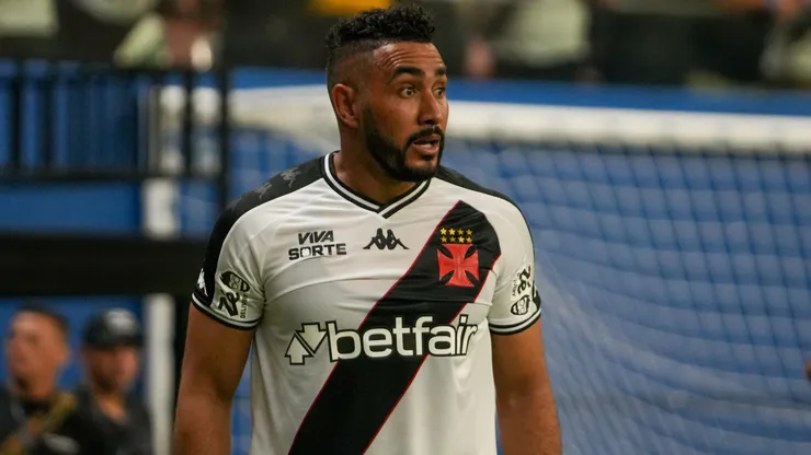 Payet durante confronto contra o Madureira no Campeonato Carioca de 2025.