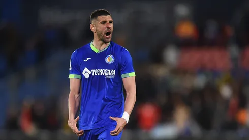 Fabrizio Angileri, do Getafe CF, comemora após a partida da LaLiga Santander entre Getafe CF e Sevilla FC no Coliseum Alfonso Perez em 19 de março de 2023 em Getafe, Espanha. (Foto de Denis Doyle/Getty Images)