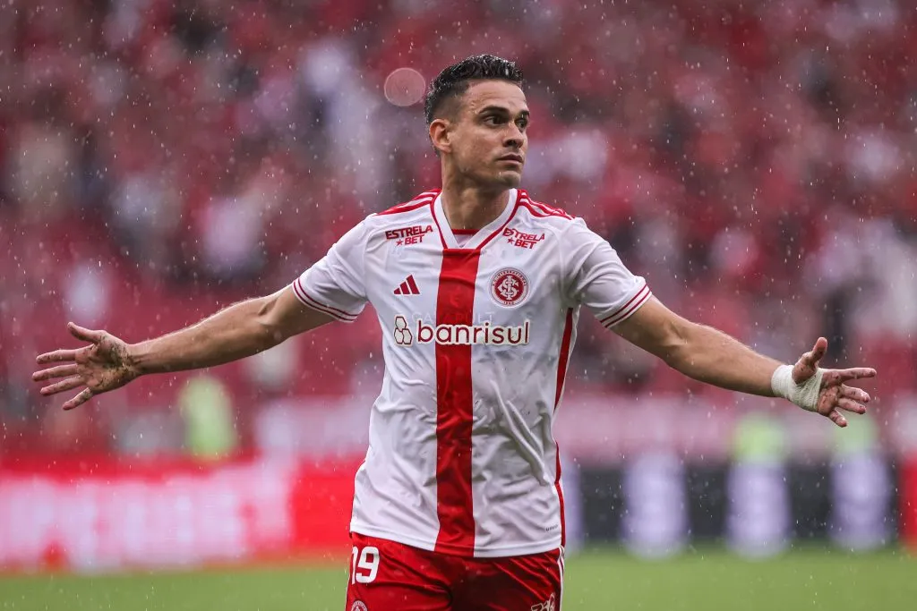 RS – PORTO ALEGRE – 25/01/2025 – GAUCHO 2025, INTERNACIONAL X JUVENTUDE – Borre jogador do Internacional comemora seu gol durante partida contra o Juventude no estadio Beira-Rio pelo campeonato Gaucho 2025. Foto: Maxi Franzoi/AGIF