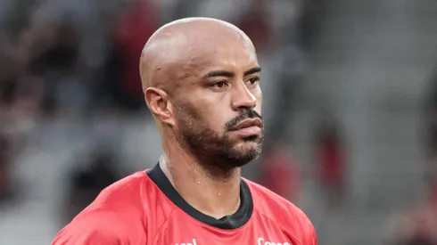 Thiago Heleno quer ficar no Athletico.