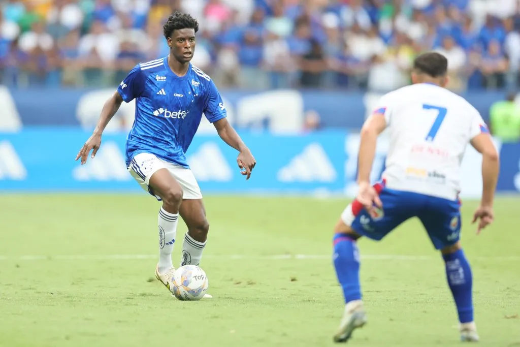 MG – BELO HORIZONTE – 25/01/2025 – MINEIRO 2025, CRUZEIRO X BETIM – Jonathan Jesus jogador do Cruzeiro durante partida contra o Betim no estadio Mineirao pelo campeonato Mineiro 2025. Foto: Gilson Lobo/AGIF