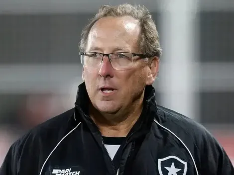 John Textor responde críticas em apresentação de Renato Paiva no Botafogo