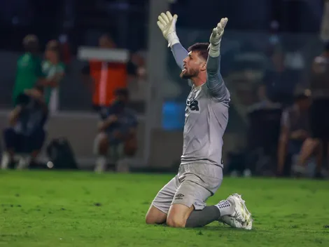 Herói do Grêmio, Volpi comemora classificação para a final