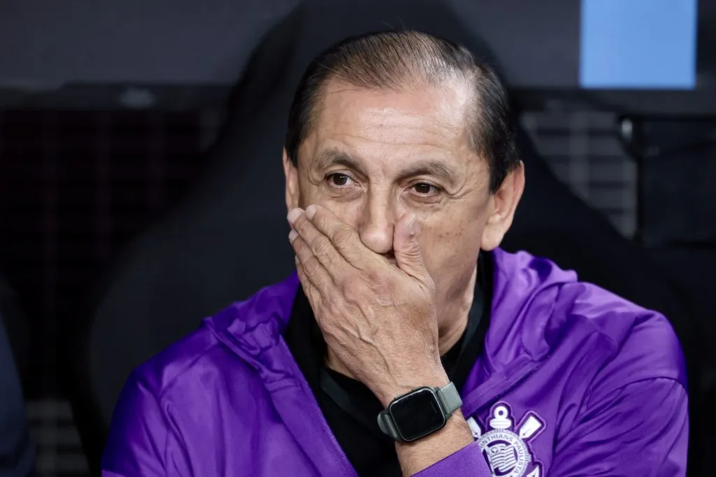 Ramón Díaz, técnico do Corinthians. Foto: Marcello Zambrana/AGIF