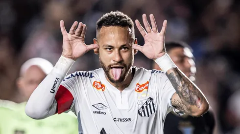 Neymar provoca Corinthians e rivais. Fotos: Raul Baretta/ Santos FC