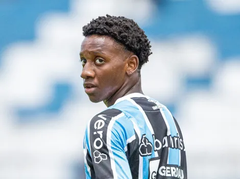 Gabriel Mec volta aos relacionados do Grêmio pelo Brasileirão