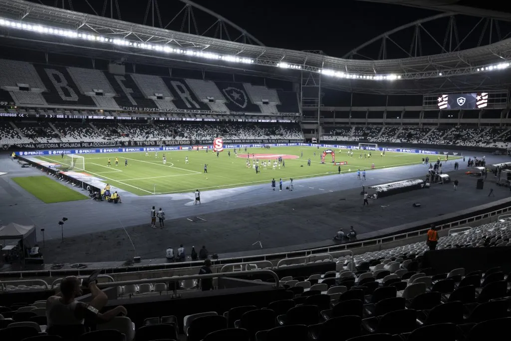 RJ – RIO DE JANEIRO – 22/01/2025 – CARIOCA 2025, BOTAFOGO X VOLTA REDONDA – Vista geral do estádio Nilton Santos para partida entre Botafogo e Volta Redonda pelo campeonato Carioca 2025. Foto: Jorge Rodrigues/AGIF