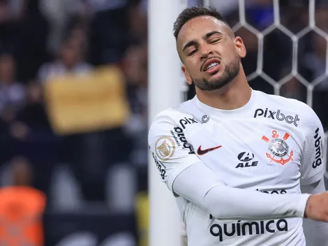 Maycon faz forte desabafo após derrota: "Vergonha"