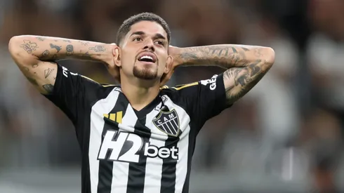 – –NENHUM– – 12/02/2025 – MINEIRO 2025, ATLETICO-MG X ITABIRITO – Rubens jogador do Atletico-MG lamenta durante partida contra o Itabirito no estadio –nenhum– pelo campeonato Mineiro 2025. Foto: Gilson Lobo/AGIF