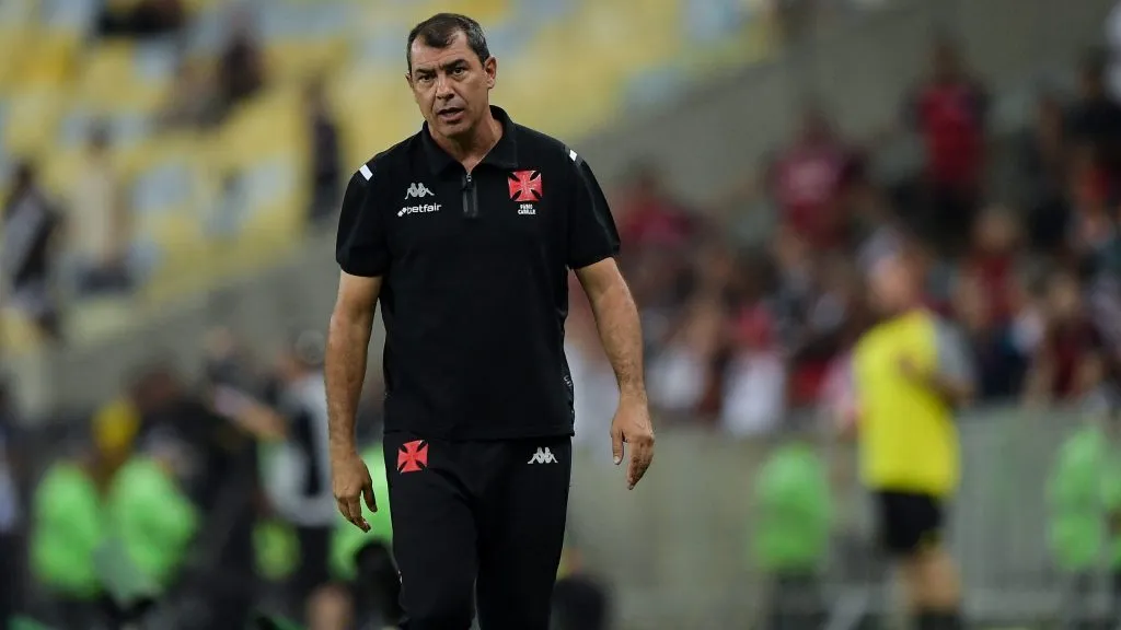 Fabio Carille, técnico do Vasco durante partida contra o Flamengo no estádio Maracanã. Foto: Thiago Ribeiro/AGIF