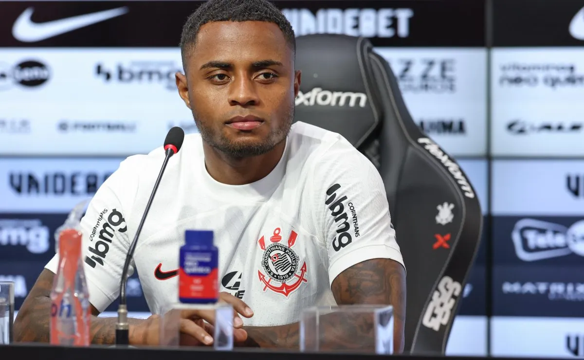 Diego Palacios pouco joga e toma decisão final sobre futuro no Corinthians