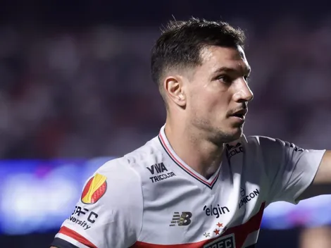 São Paulo define futuro de Cedric Soares com aval de Zubeldía