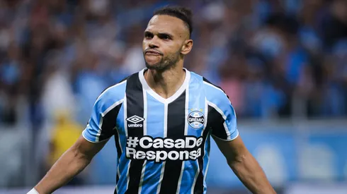 Braithwaite durante clássico contra o Internacional no Campeonato Gaúcho de 2025.
