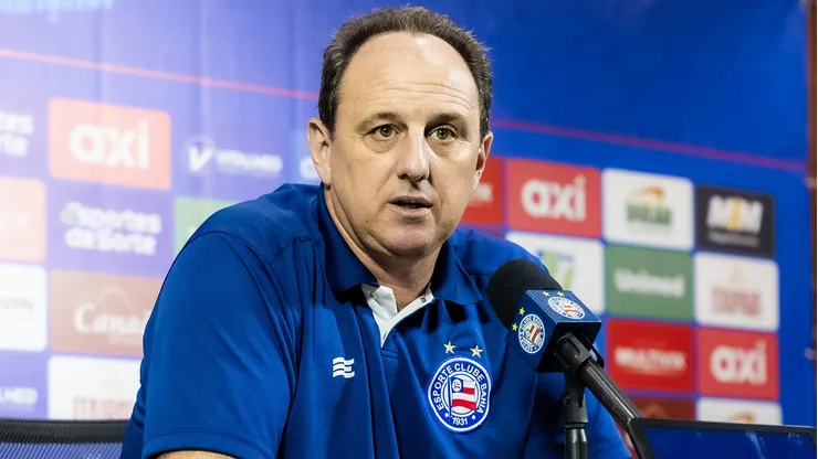 Foto: Letícia Martins/EC Bahia - Rogério Ceni durante entrevista coletiva no Bahia.