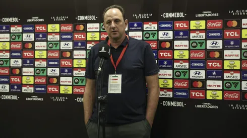 Rogério Ceni, técnico do Bahia, em entrevista antes da partida contra o Boston River-UR (Imagem: Rafael Rodrigues/EC Bahia)
