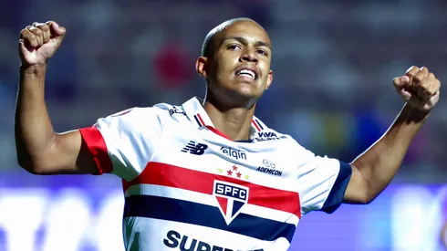 Ryan Francisco comemorando gol contra a Portuguesa no Campeonato Paulista 2025.