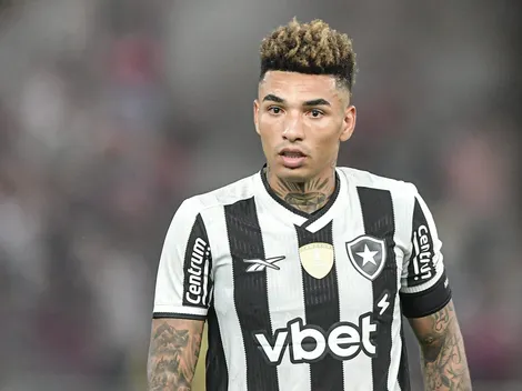Igor Jesus acabou de sofrer isso após treino do Botafogo