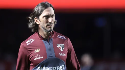 Luis Zubeldia tecnico do Sao Paulo durante partida contra o Novorizontino no estadio Morumbi pelo campeonato Paulista 2025. Foto: Marcello Zambrana/AGIF