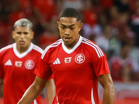 Vitinho é sincero sobre renovação com o Internacional