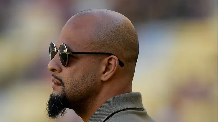 Felipe Melo virou assunto no São Paulo.