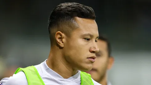 Marlon jogador do Cruzeiro durante aquecimento antes da partida contra o Fluminense no estadio Mineirao pelo campeonato BRASILEIRO A 2023.