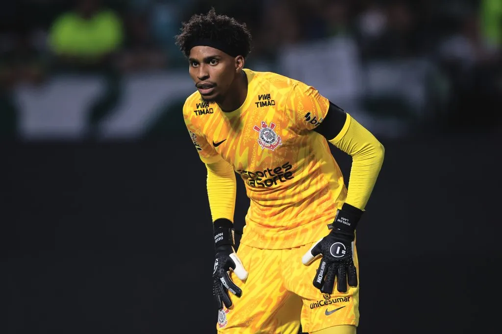 Hugo sonha com a seleção – Foto: Ettore Chiereguini/AGIF.