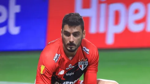 Rafael ficou na bronca no São Paulo.