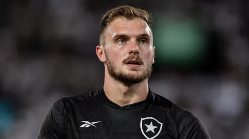 Lucas Perri goleiro do Botafogo durante partida contra o Palmeiras no estadio Engenhao pelo campeonato Brasileiro A 2023.