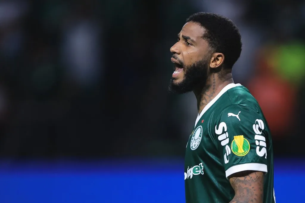 SP – SAO PAULO – 10/03/2025 – PAULISTA 2025, PALMEIRAS X SAO PAULO – Micael jogador do Palmeiras durante partida contra o Sao Paulo no estadio Arena Allianz Parque pelo campeonato Paulista 2025. Foto: Ettore Chiereguini/AGIF