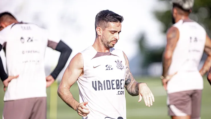 Igor Coronado jogador do Corinthians durante treino no Centro de Treinamento CT Joaquim Grava.