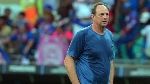 BA – SALVADOR – 13/03/2025 – COPA LIBERTADORES 2025, BAHIA X BOSTON RIVER – Rogerio Ceni, tecnico do Bahia durante partida contra o Boston River no estadio Arena Fonte Nova pelo campeonato Copa Libertadores 2025. Foto: Walmir Cirne/AGIF