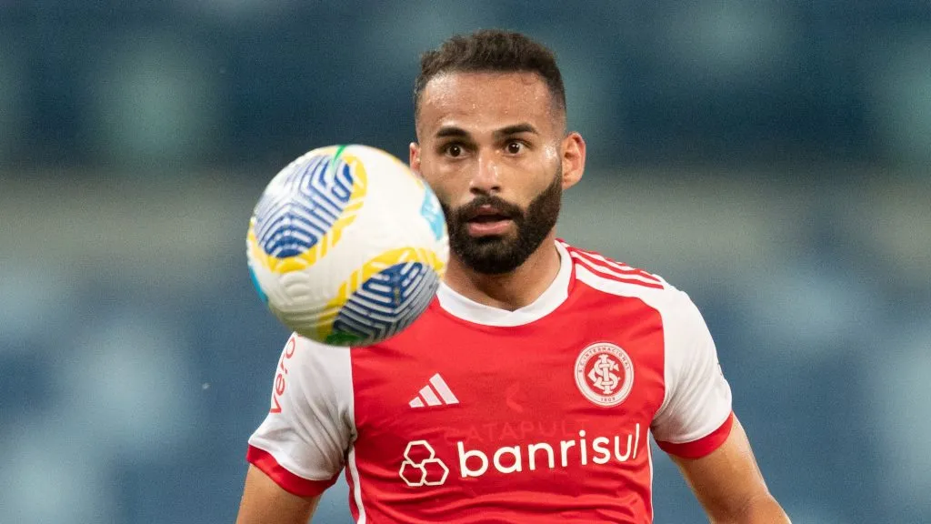 Roger confirma Thiago Maia no Inter (Imagem: Gil Gomes/AGIF)