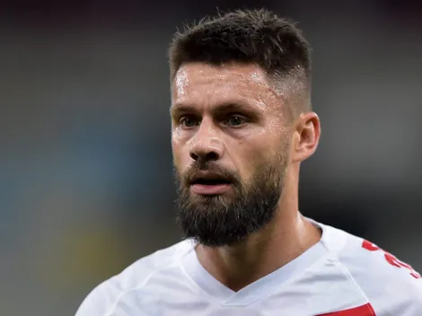 Rafael Sobis rasga elogios para titular do Internacional