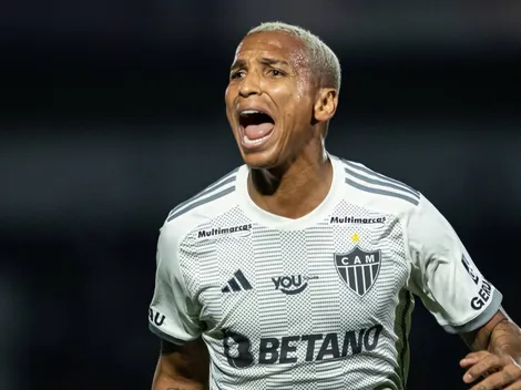 Cuca abre o jogo sobre proposta do Fortaleza por Deyverson