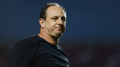 Rogério Ceni durante confronto entre São Paulo e Ituano no Paulistão 2023.