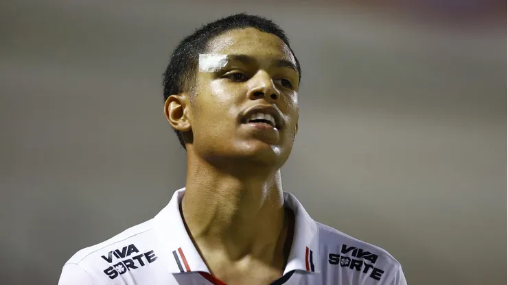 Ryan Francisco ainda não performou no profissional do São Paulo.