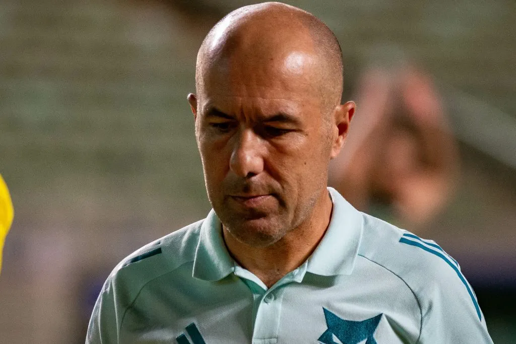 MG – BELO HORIZONTE – 22/02/2025 – MINEIRO 2025, AMERICA-MG X CRUZEIRO – Leonardo Jardim tecnico do Cruzeiro durante partida contra o America-MG no estadio Independencia pelo campeonato Mineiro 2025. Foto: Fernando Moreno/AGIF