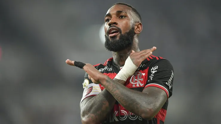 Gerson em partida pelo Flamengo. Foto: Thiago Ribeiro/AGIF