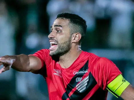 Alan Kardec fala após a eliminação do Athletico-PR