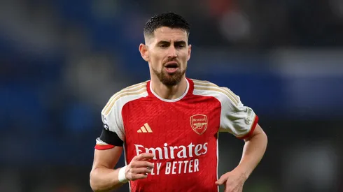 Jorginho do Arsenal durante a partida da Premier League entre Chelsea FC e Arsenal FC em Stamford Bridge em 21 de outubro de 2023 em Londres, Inglaterra. (Foto de Justin Setterfield/Getty Images)