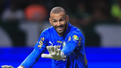 Weverton virou assunto no Corinthians.