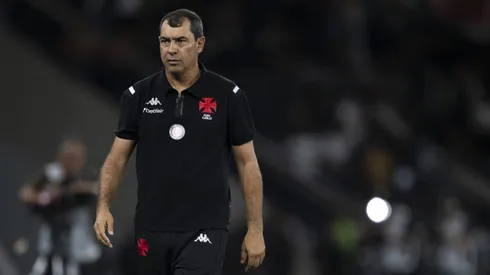 Fabio Carille tecnico do Vasco durante partida contra o Flamengo no estadio Engenhao pelo campeonato Carioca 2025. Foto: Jorge Rodrigues/AGIF