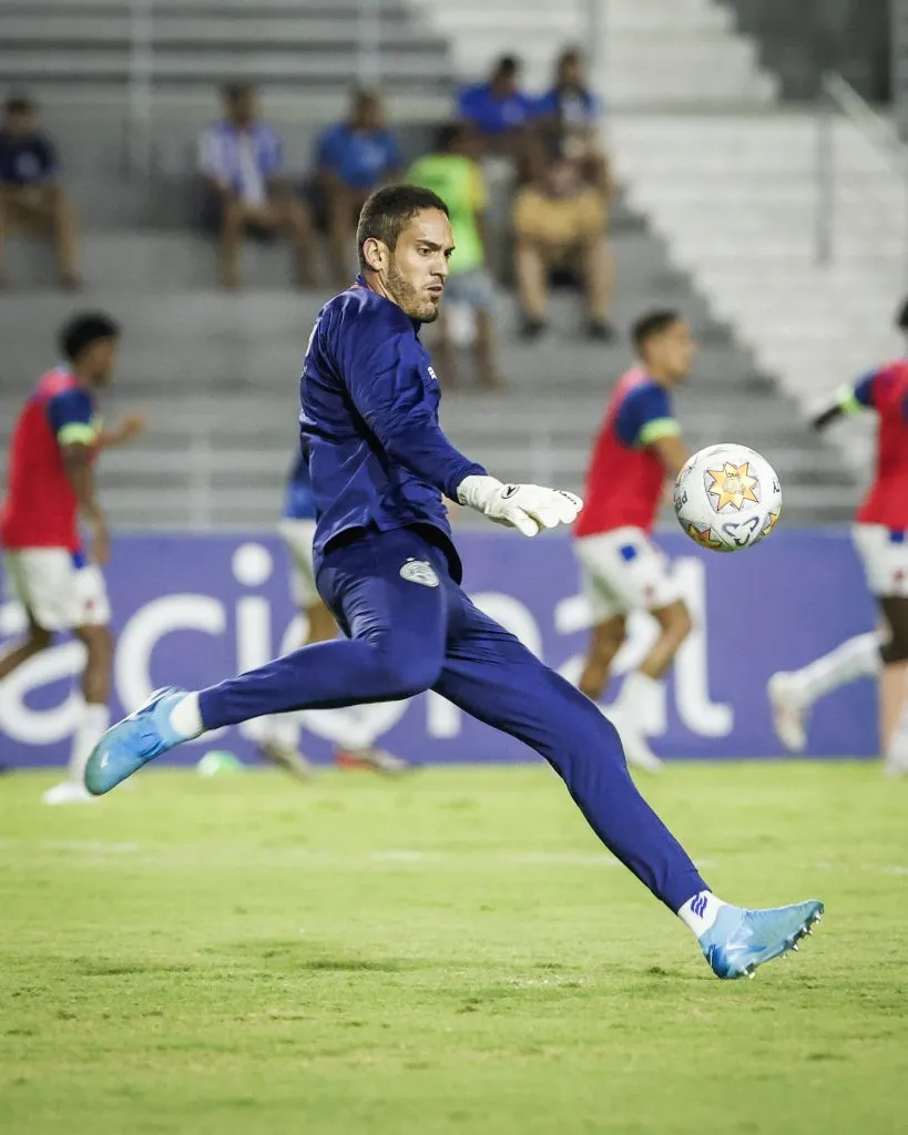 Ronaldo, goleiro do Bahia, em estreia contra o CSA (Imagem: Rafael Rodriguess/EC Bahia)
