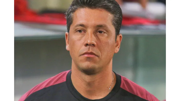 Thiago Carpini técnico do Vitória