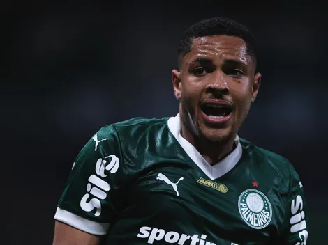 Vitor Roque faz 'movimento' interno no Palmeiras contra o Corinthians