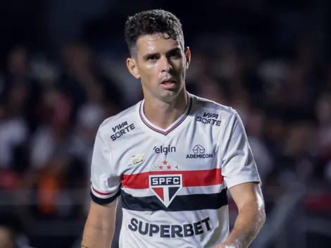 Oscar, do São Paulo, rebate Leila Pereira sobre polêmica dos gramados sintéticos