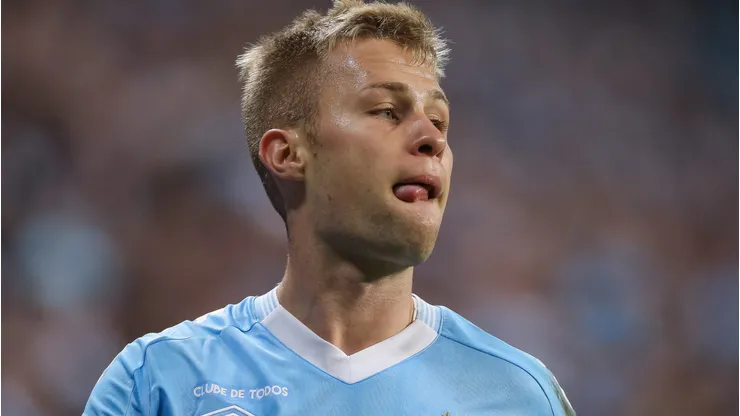 Ronald. jogador do Grêmio